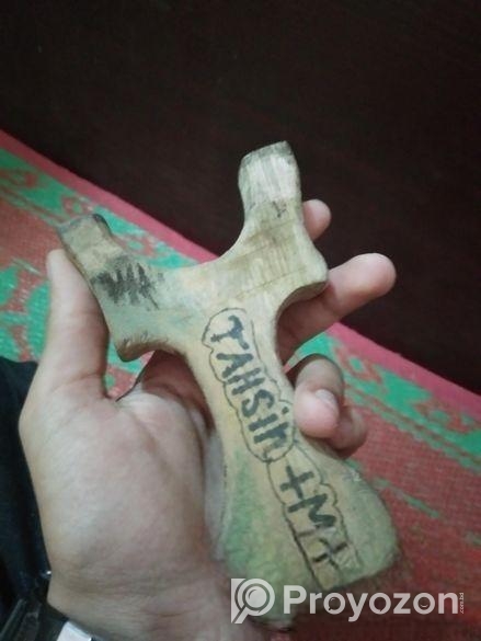 গুলতির ফ্রেম বিক্রি হবে