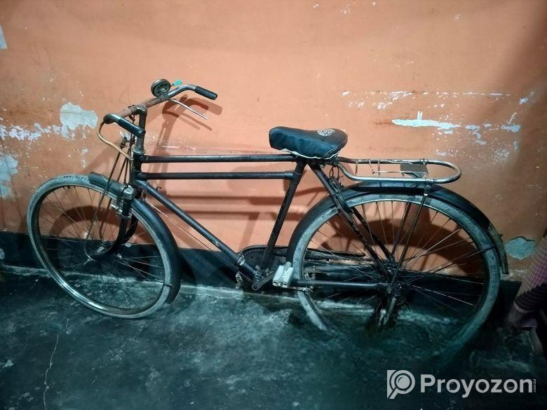 একটি ব্যবহৃত ফনিক্স বাইসাইকেল বিক্রি করা হবে।