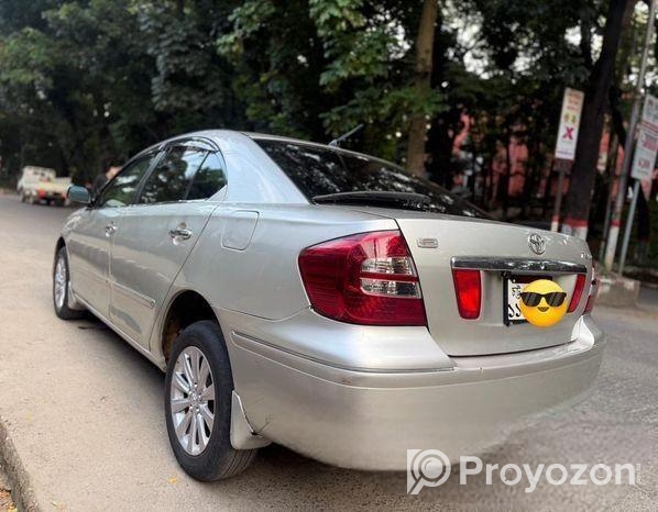 Toyota Premio silver 2004