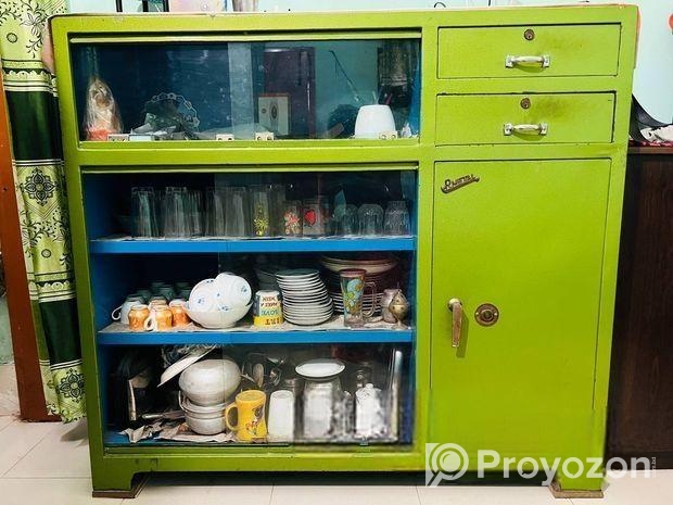 সোকেস বিক্রি হবে