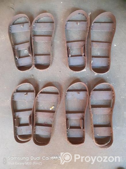 জুতা তৈরির মেশিন