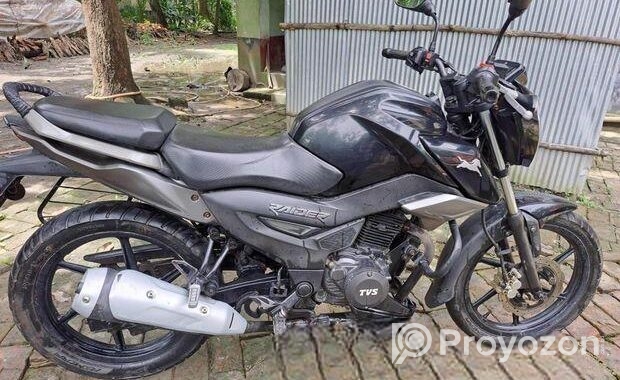 TVS Raider 125 black 2023