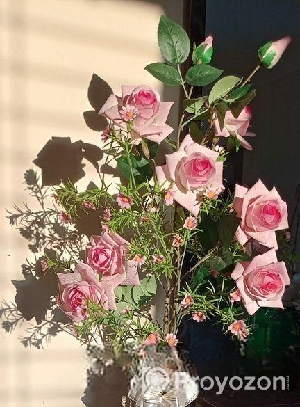 টবসহ আর্টিফিশিয়াল ফুল বিক্রি করা হবে।