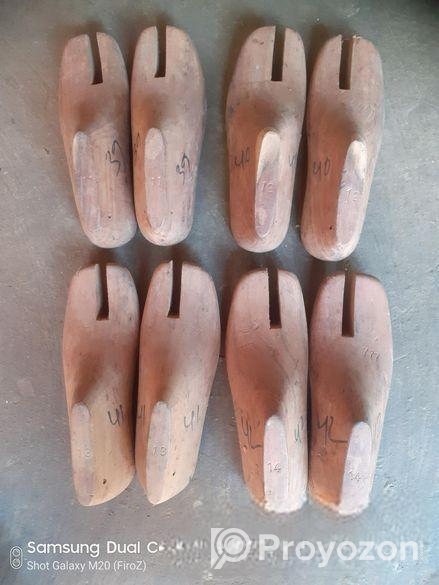 জুতা তৈরির মেশিন