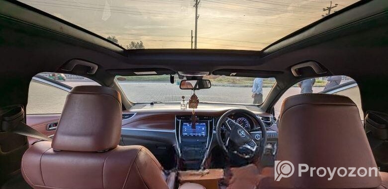 Toyota Harrier 2018
