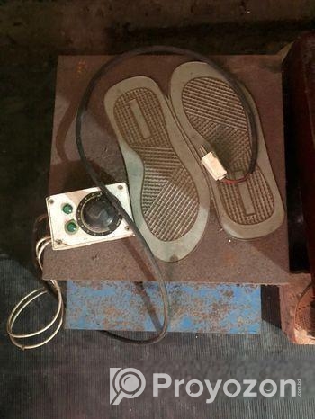 দোকানের সব মালামাল বিক্রি হবে