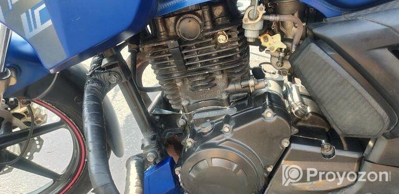 TVS APACHE RTR 150 . 2018