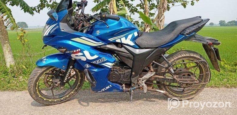 Suzuki Gixxer Monotone . 2016