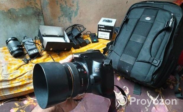 Canon 250D +Prime 1.4 USM+kit lens+ Full Setup+ Bag