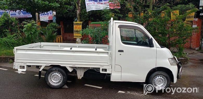 Toyota Pickup 2013