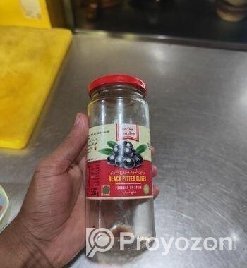 কাচের খালি ডিব্বা