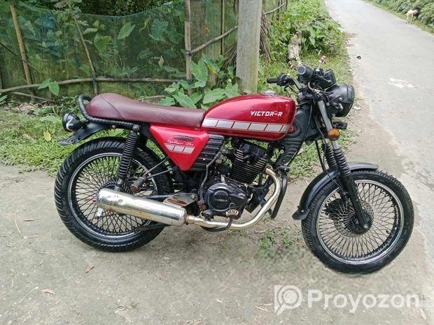 Victor-R Motorcycle 2015