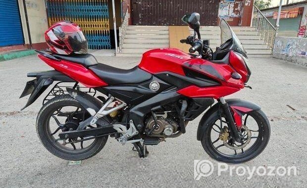 Bajaj Pulsar AS . 2016