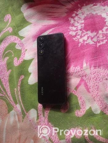 Axion button phone (Used)