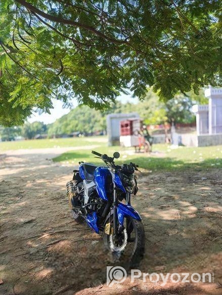 TVS Apache 4v 2022