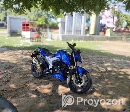 TVS Apache 4v 2022