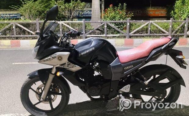 Yamaha Fazer ` 2016