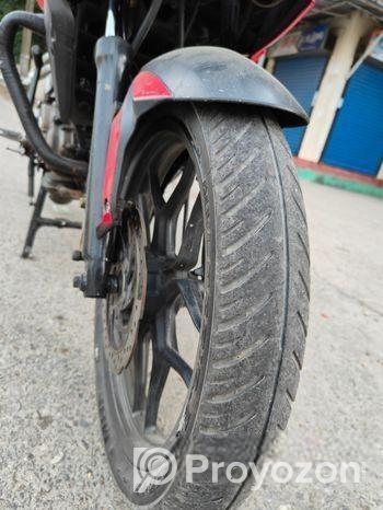 Bajaj Pulsar AS . 2016