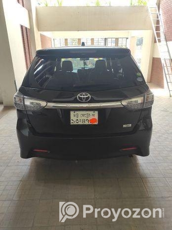 Toyota Wish 7Seater LWB 1.8L 2012