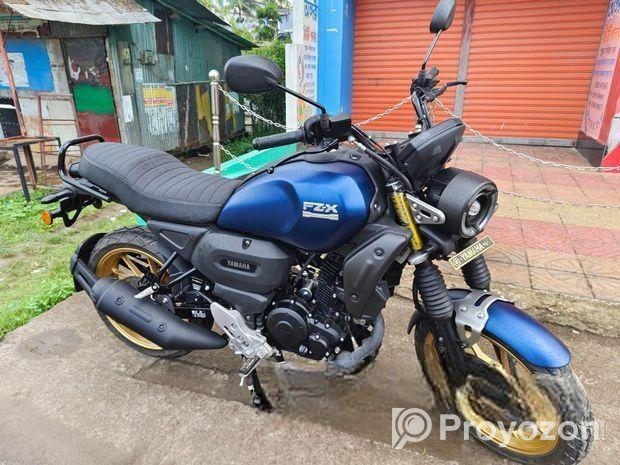 Yamaha FZ-X . 2025