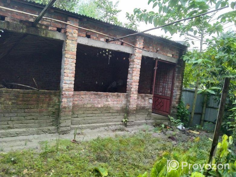 ৬ শতক পাকা রাস্তার সাথে জমি বিক্রি করা হবে