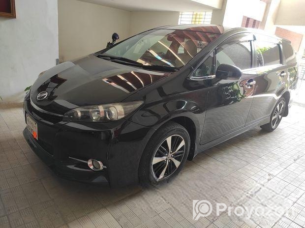 Toyota Wish 7Seater LWB 1.8L 2012