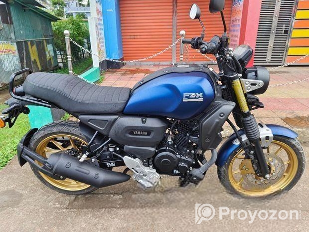 Yamaha FZ-X . 2025