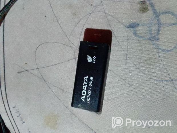 Adata Uc 320 64gb Pendrive