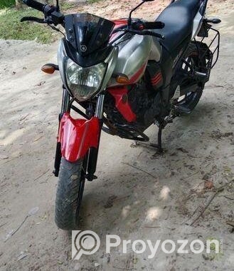 Yamaha FZS . 2010