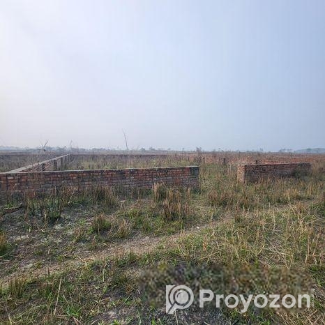 ব্লক = পি, এক্সটেনশন ৪ কাঠা পূর্ব মুখী প্লট বিক্রি করা হবে।