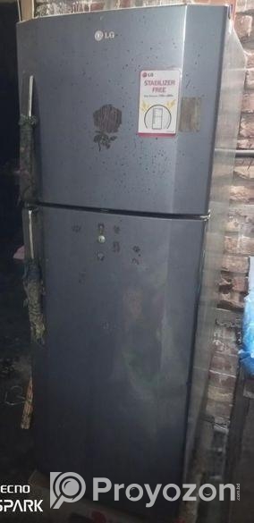 ফ্রিজ বিক্রয় হবে