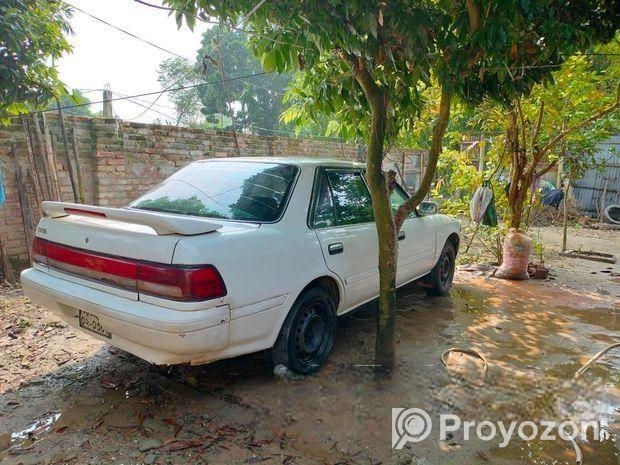 Toyota Corona SELECT SALOON 1989