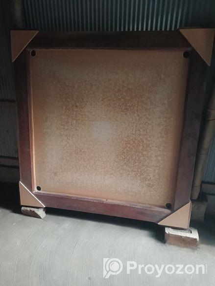 ক্যারাম বোর্ড