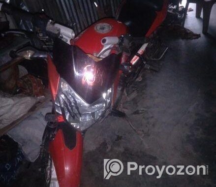 Bajaj Pulsar 135 . 2017