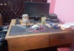 আকাশী কাঠ এর ৩ ফুট বাই টেবিল