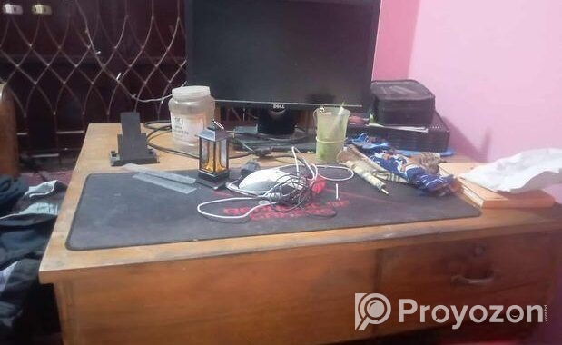 আকাশী কাঠ এর ৩ ফুট বাই টেবিল