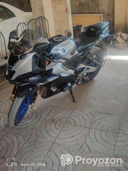 Yamaha R15 M Motorbik 2022