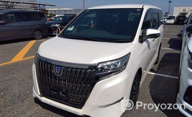 Toyota Esquire GI premium HV 2020
