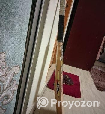 Ceat Cricket Bat