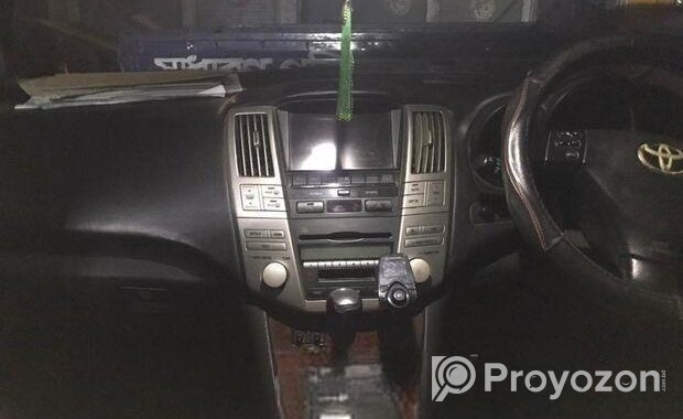 Toyota Harrier black 2005