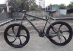 Custom Build Veloce Riding Cycle For Sell.