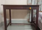 সেগুন কাঠের টেবিল