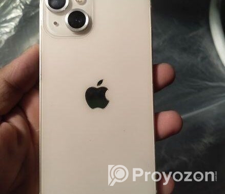 Apple iPhone 13 (Used)