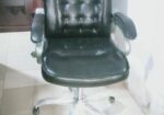 এক্সিকিউটিভ চেয়ার (executive chair)
