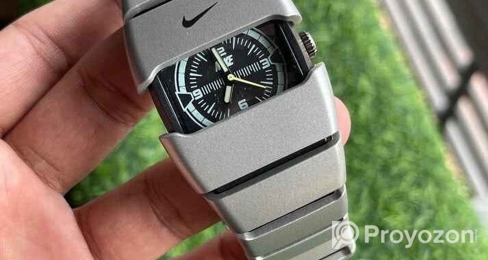 RC Nikee Chain Watch স্টাইলিশ এবং ইউনিক ডিজাইন