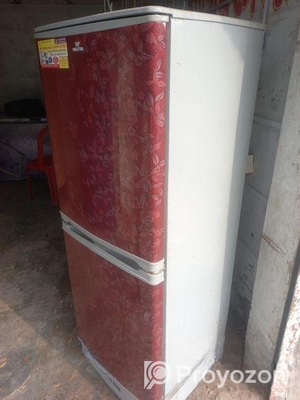 Walton Fridge for sell