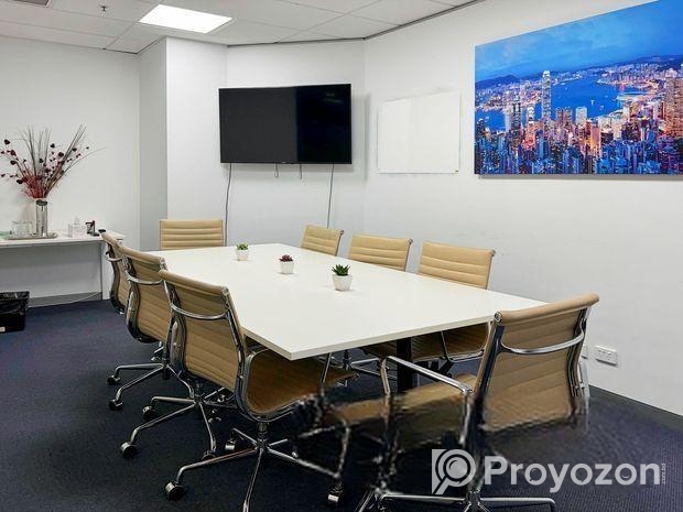 Private office for your business’ needs in Regus Rahim Plaza De C