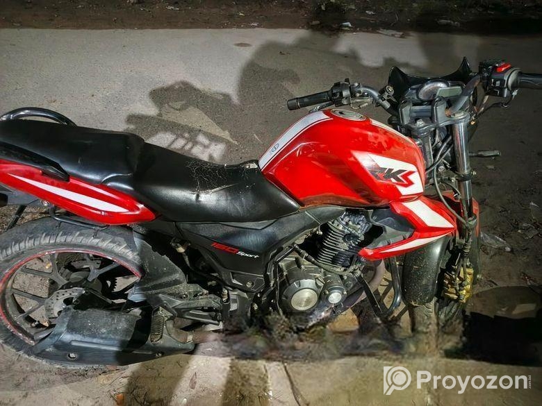 Benelli TNT 150 2020