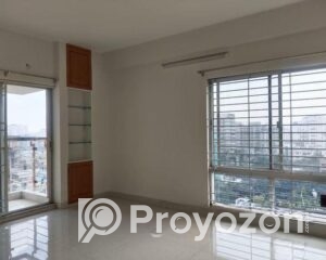 fitted-10_2025-11-10_17-11-35