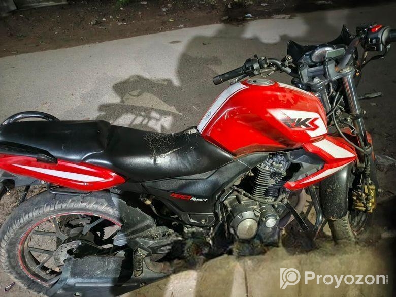 Benelli TNT 150 2020